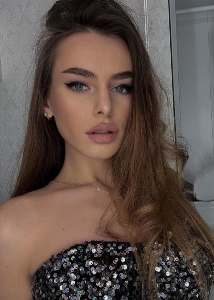 Индивидуалка Кристина главное фото в городе Горки Ленинские 