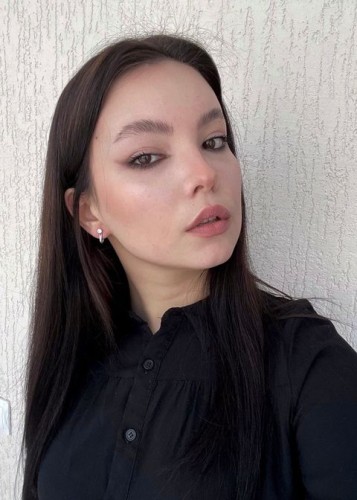 Лина, Г. Горки Ленинские