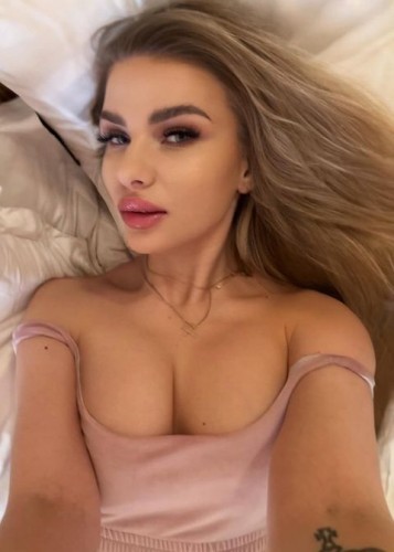 Лиза, Г. Горки Ленинские