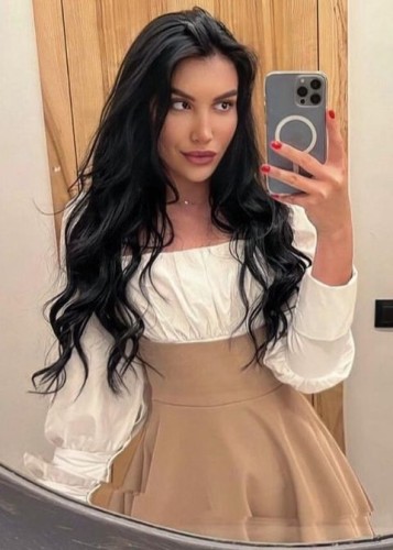 Полина, Г. Горки Ленинские